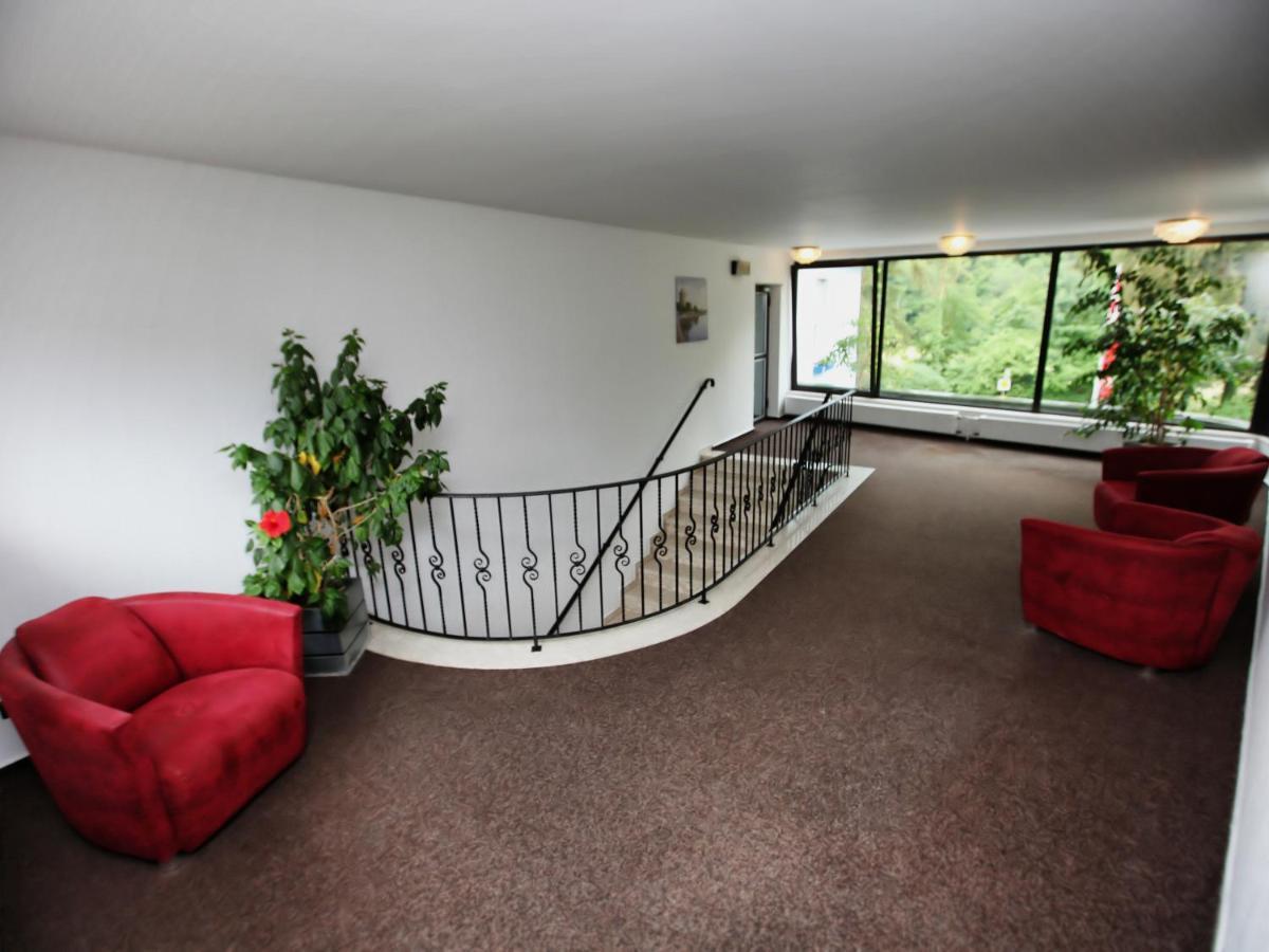 Zur Eiche Hotel Overath Buitenkant foto