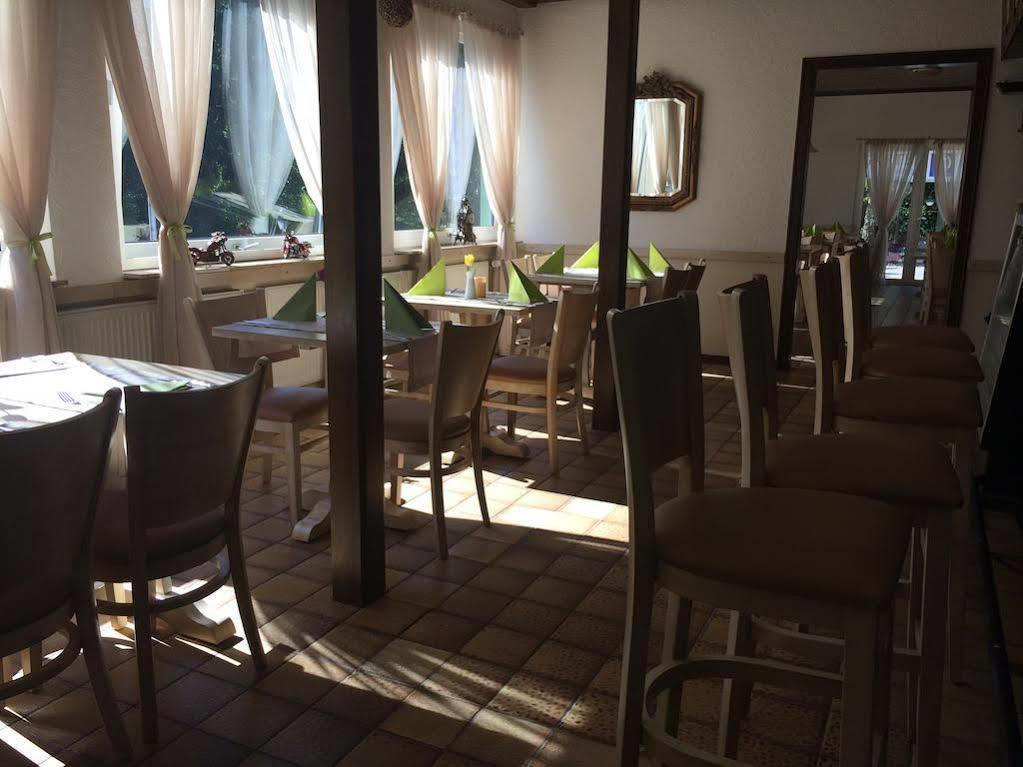 Zur Eiche Hotel Overath Buitenkant foto